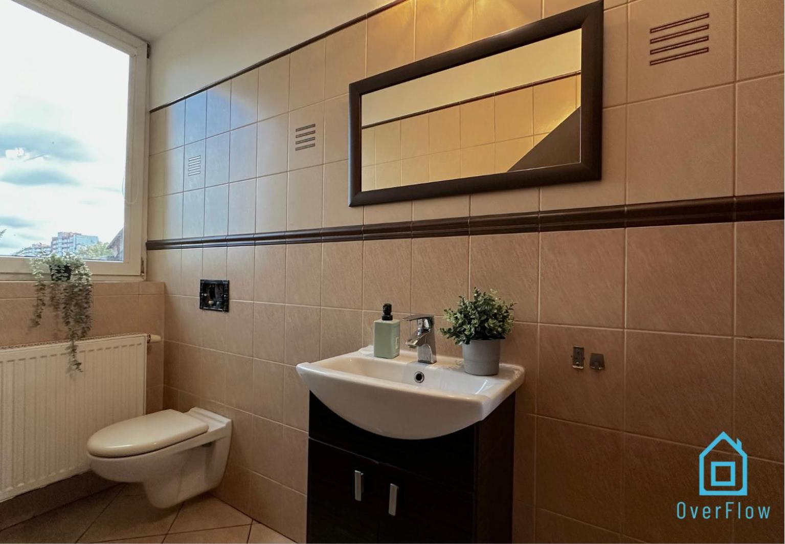 Purple Room - Charming Place, 15 Minutes To Gdansk Old Town & 5 Minutes To Seaside المظهر الخارجي الصورة